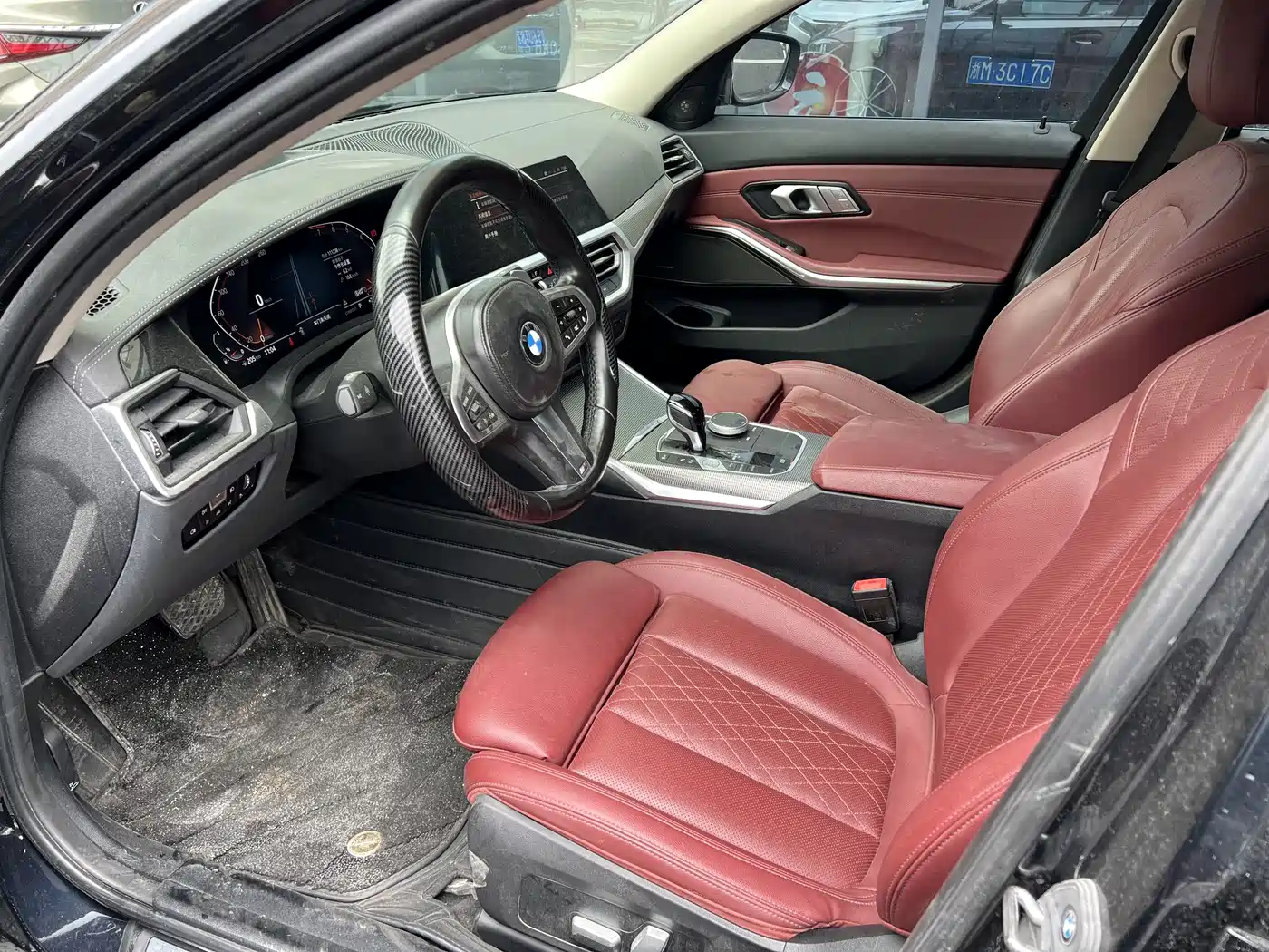 BMW 3 Series 2022 330i M Sport Shadow Edition фото 3