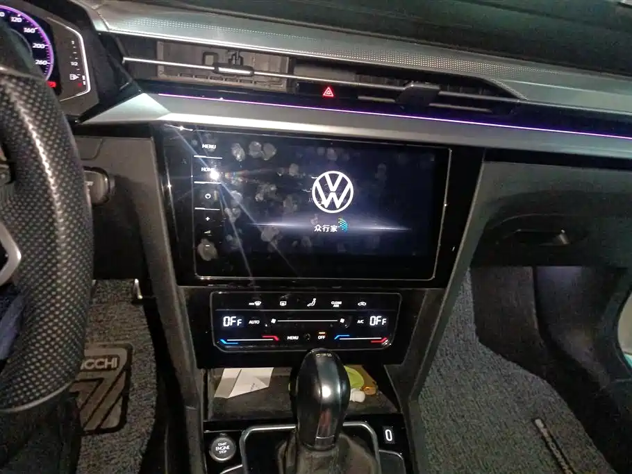 Volkswagen FAW-Volkswagen CC 2023 330TSI Dazzle Edition фото 13