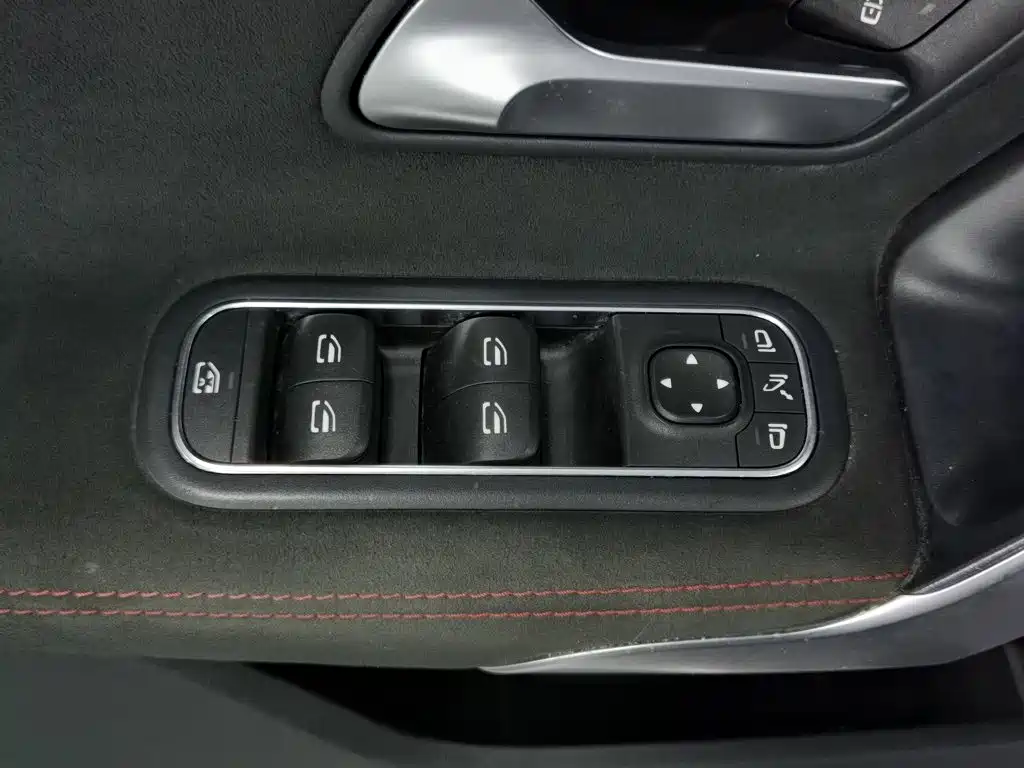 Mercedes-Benz CLA (Import) 2020 2020 CLA 200