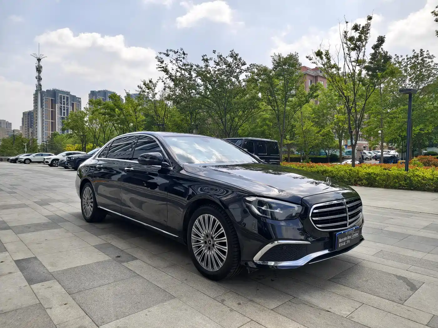 Mercedes-Benz E-Class 2021 E 300 L Fashion фото 3