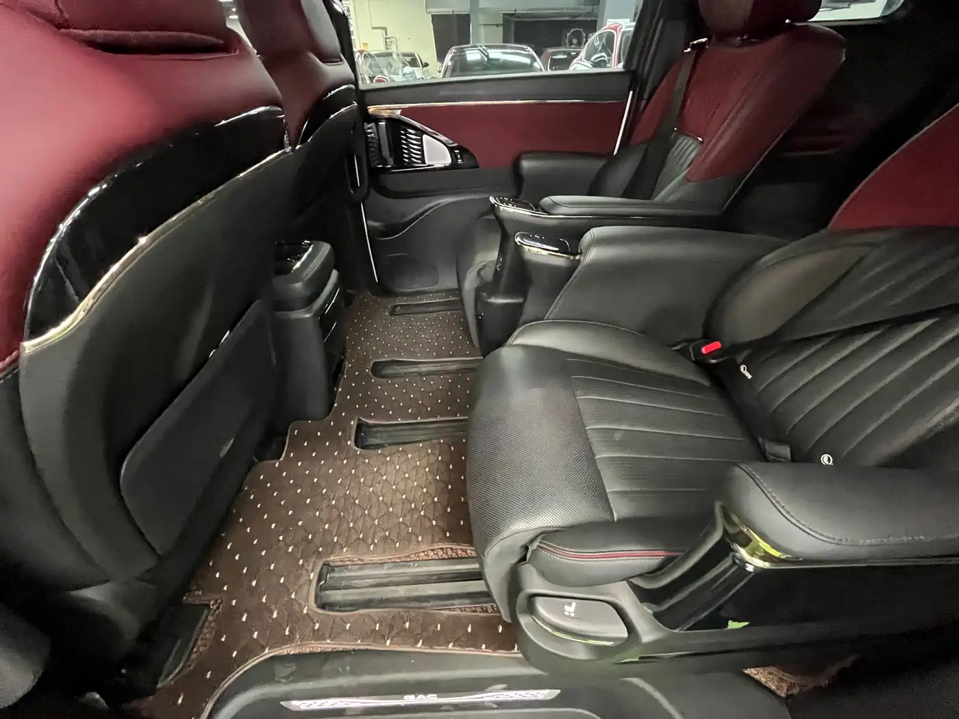 GAC Trumpchi Trumpchi M8 2023 Model Master Series 400T Ultimate Edition фото 15
