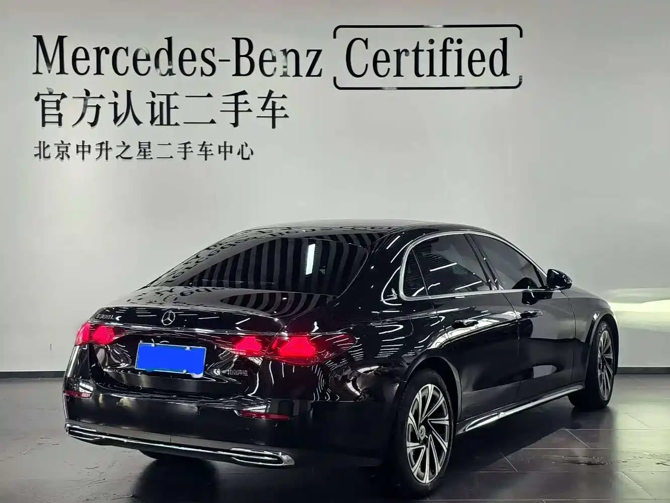 Mercedes-Benz E-Class 2025 E 300 L Luxury фото 3