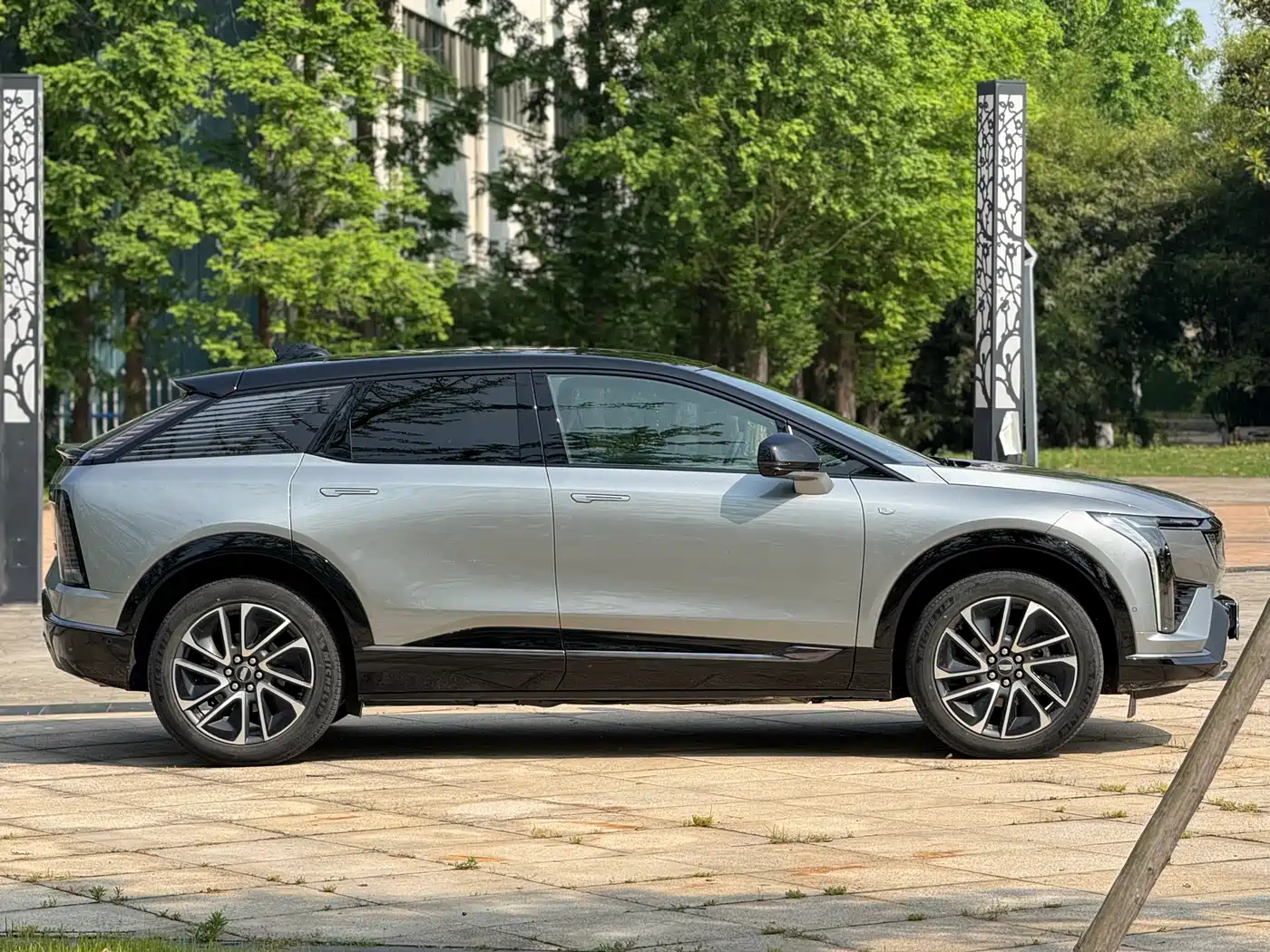 Cadillac IQ Ao Ge 2024 AWD Long Range Edition фото 4