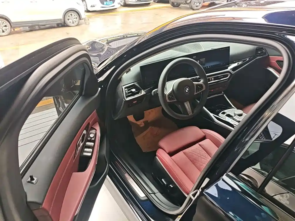 BMW i3 2024 eDrive 35 L фото 16