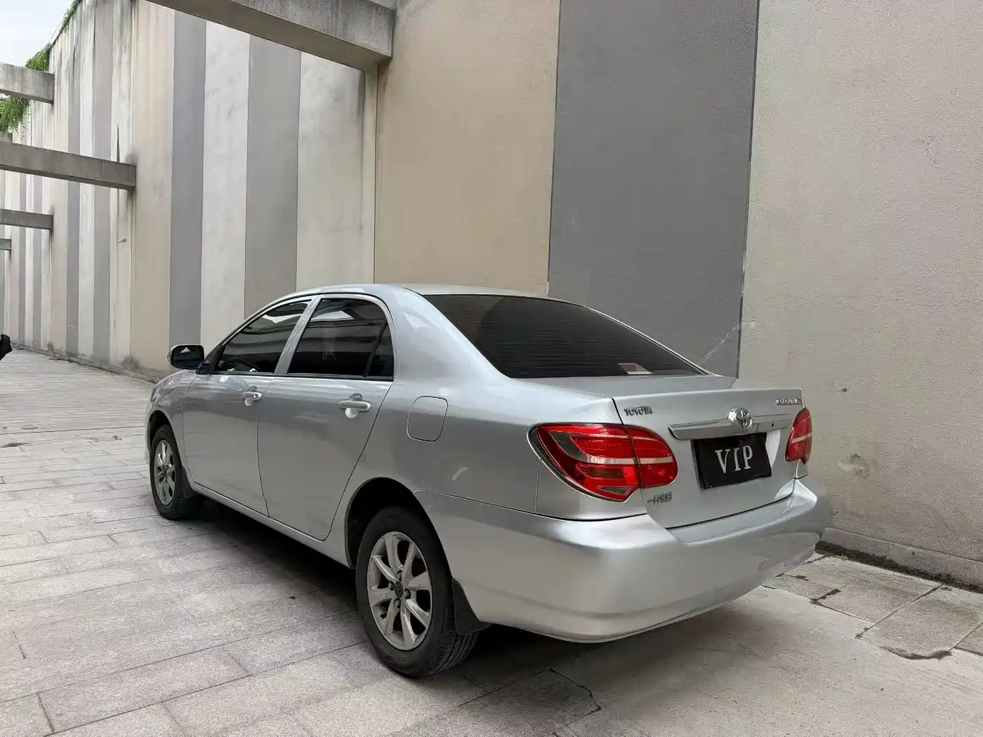 Toyota Corolla 2013 1.6L Automatic Excellence Edition фото 9