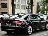 Photo 17 - Audi A8