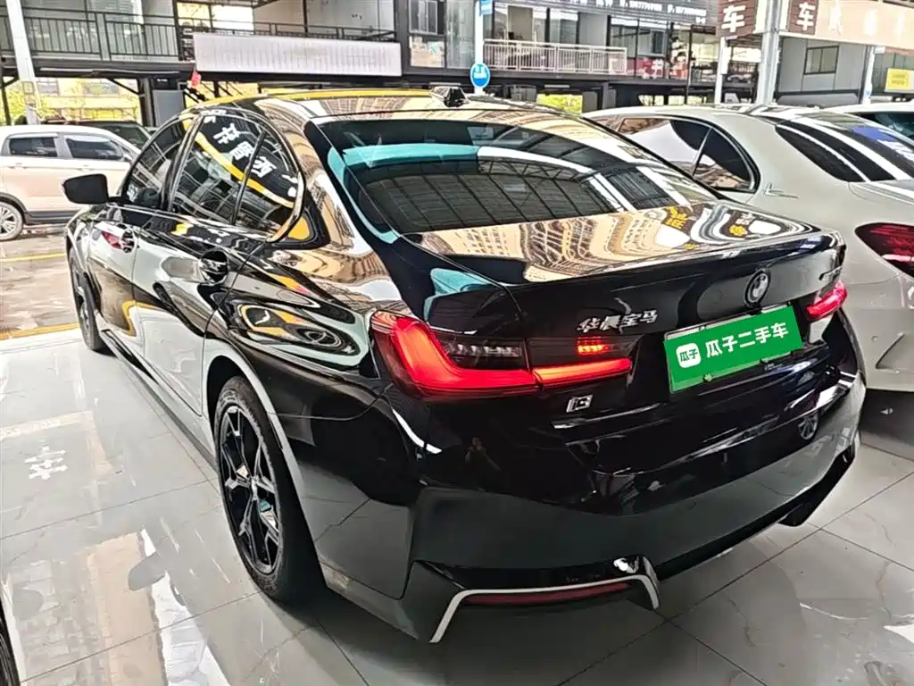 BMW i3 2024 eDrive 35 L фото 5