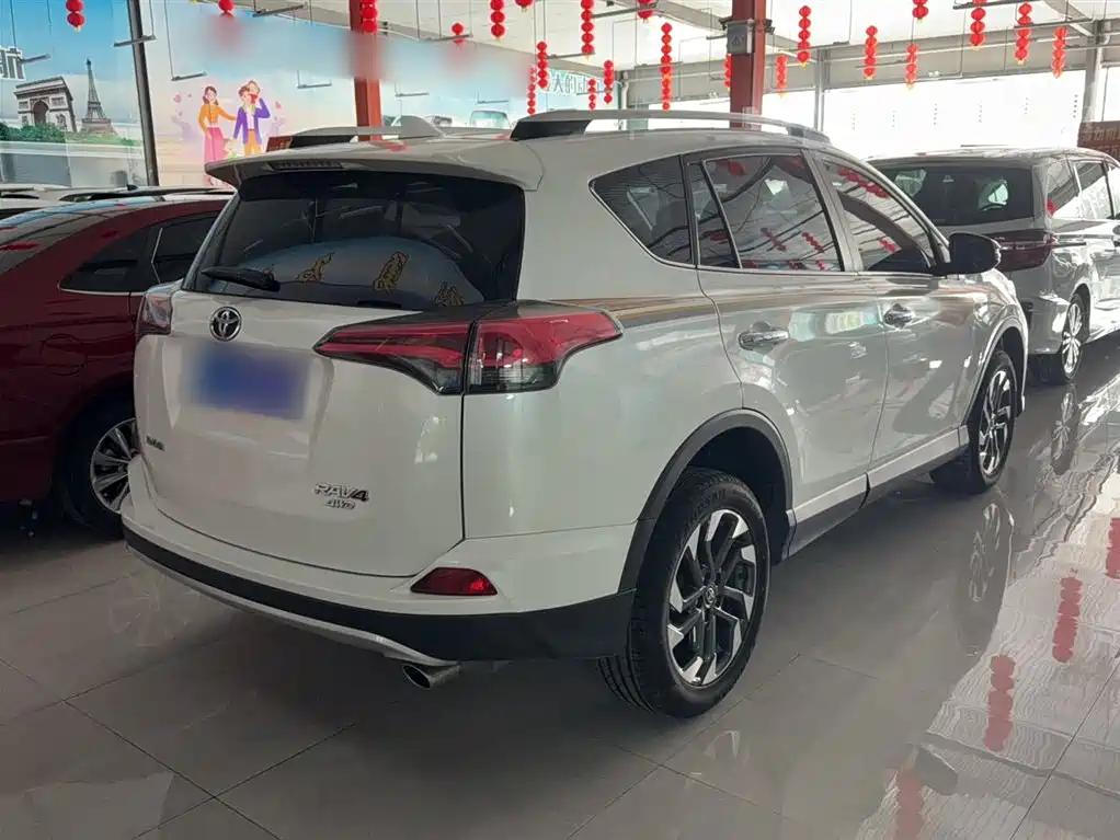 Toyota RAV4 Rongfang 2018 2.5L Automatic 4WD Elite i Edition фото 5