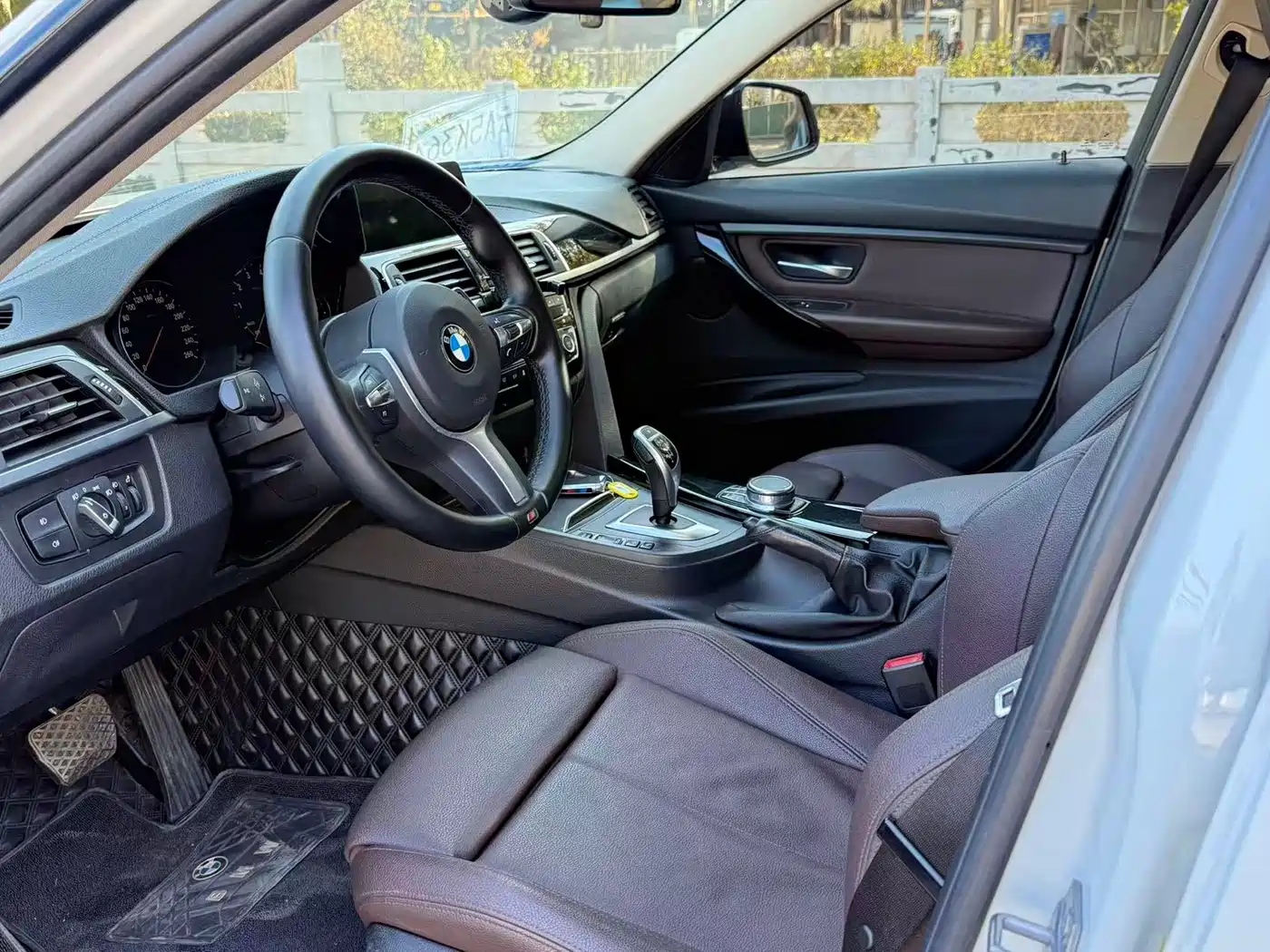BMW 3 Series 2019 320Li M Luxury Package фото 7