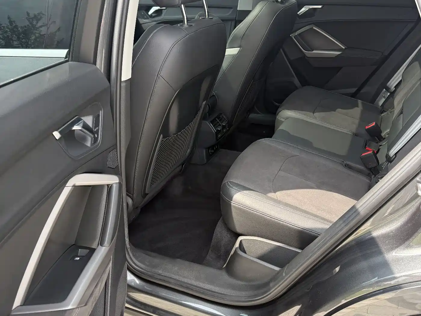 Audi Q3 2023 35 TFSI Fashion Dynamic (1.4T) фото 19