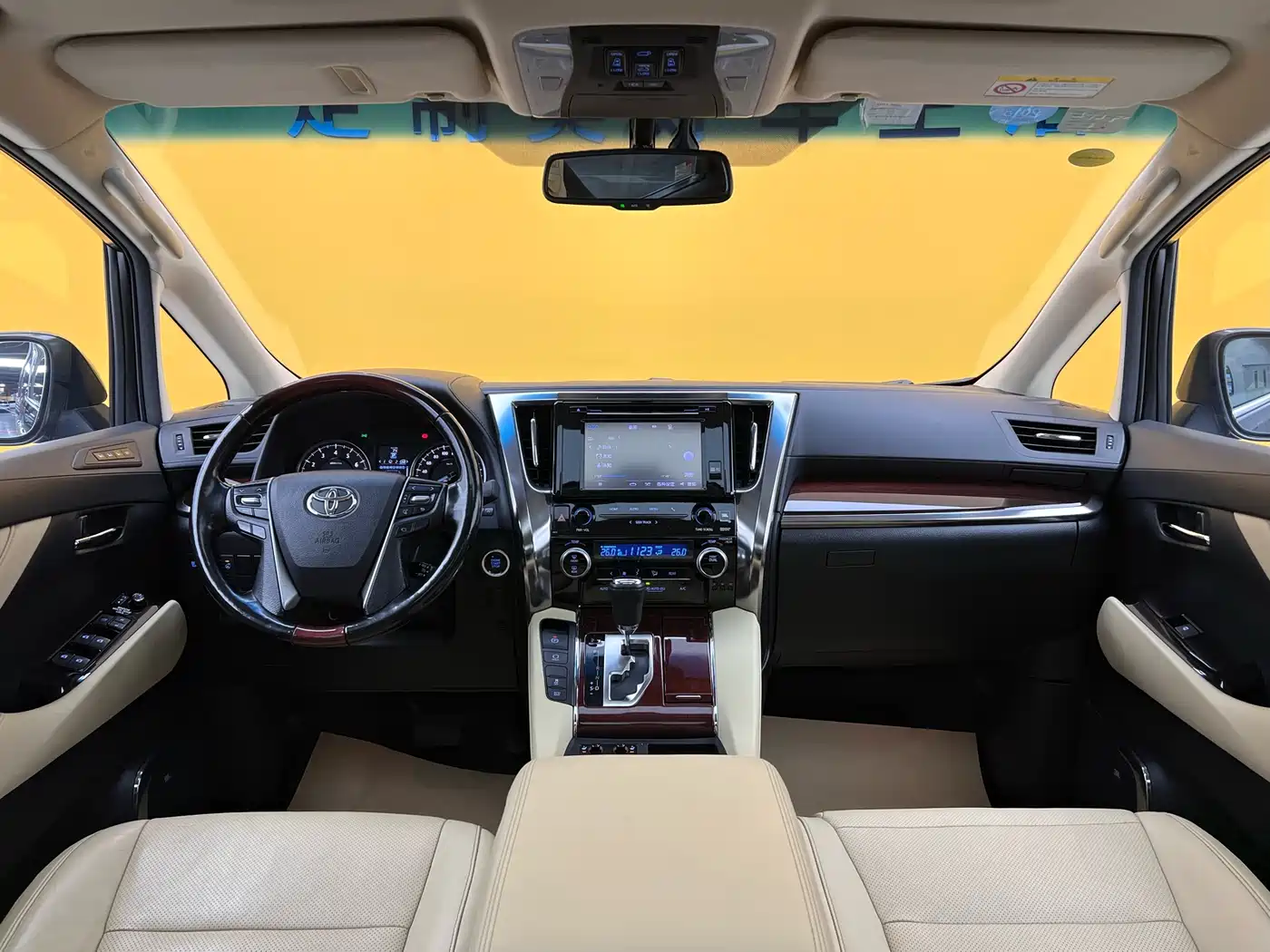 Toyota Alphard 2015 3.5L Luxury Edition фото 16