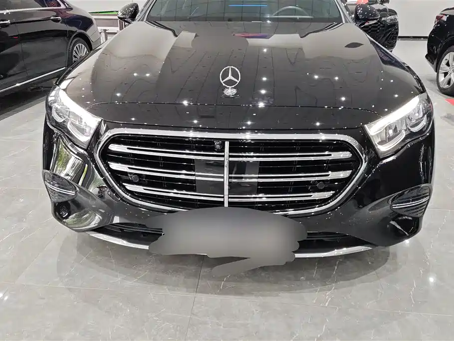 Mercedes-Benz E-Class 2024 E 300 L Fashion фото 2