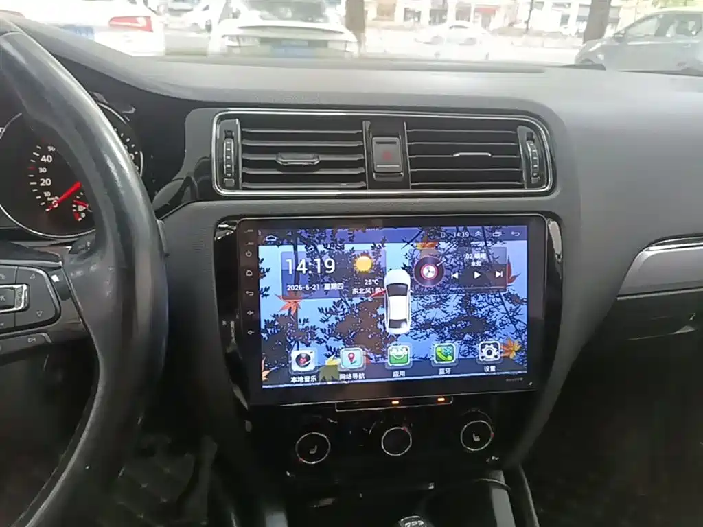 Volkswagen Sagitar 2017 180TSI Auto Exclusive Edition фото 13
