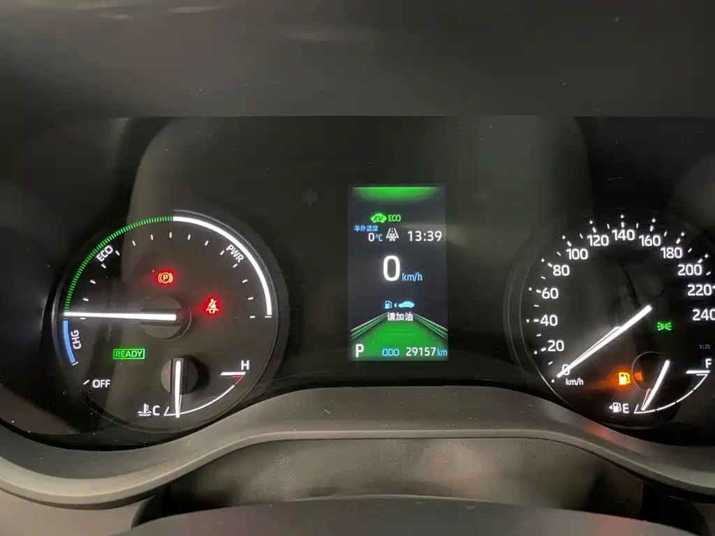 Toyota Granvia 2023 2.5L Hybrid Prestige PLUS Edition фото 22