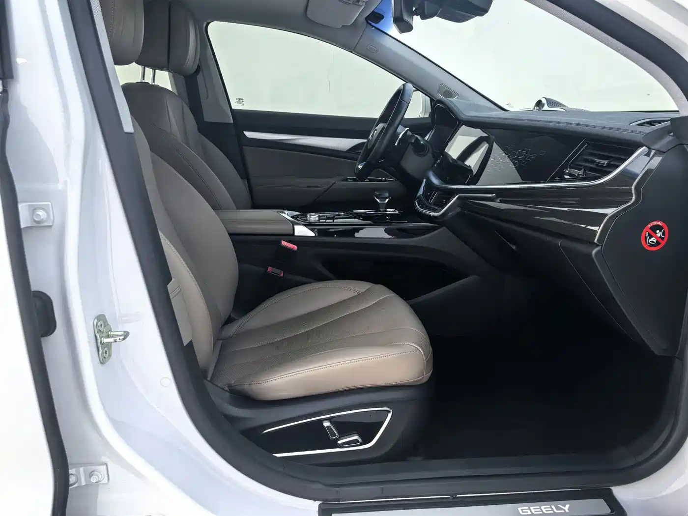 Geely Borui 2018 2018 1.5T MHEV Brilliant Edition