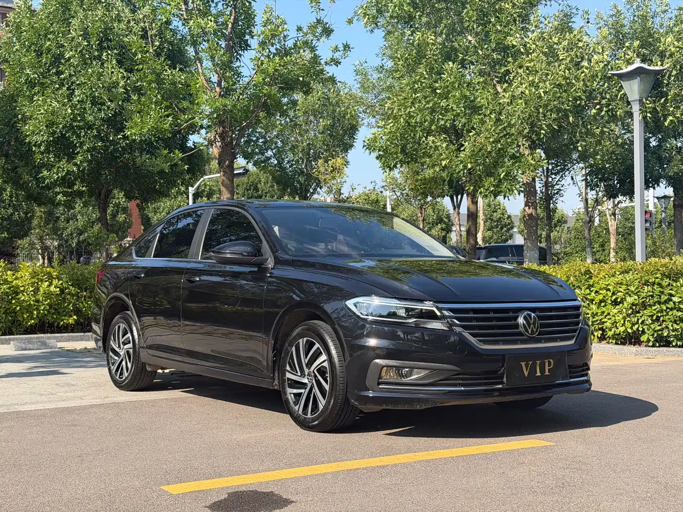 Фото 3 - Volkswagen Lavida