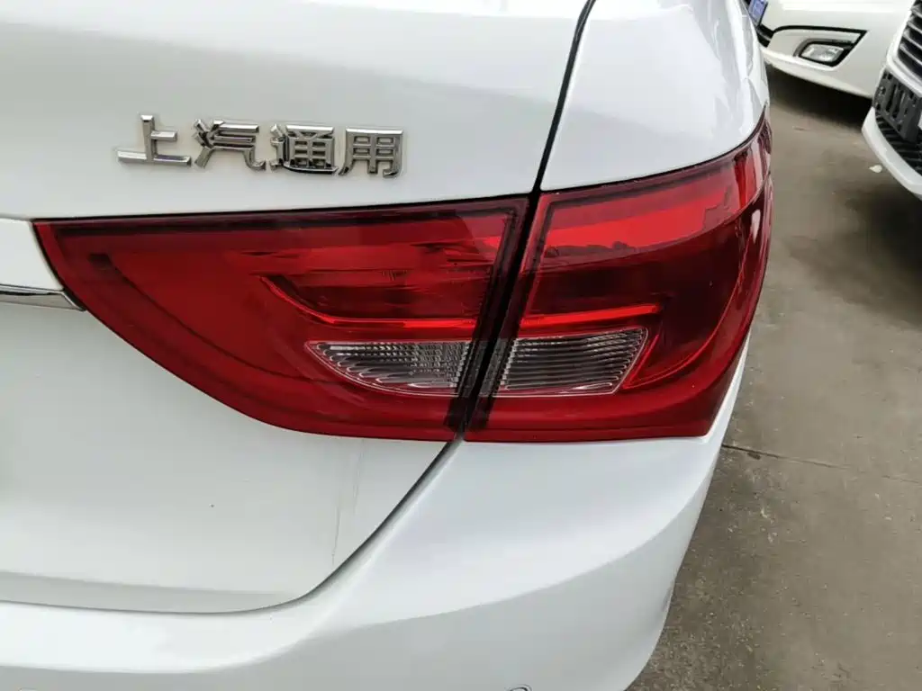 Фото 8 - Buick Excelle