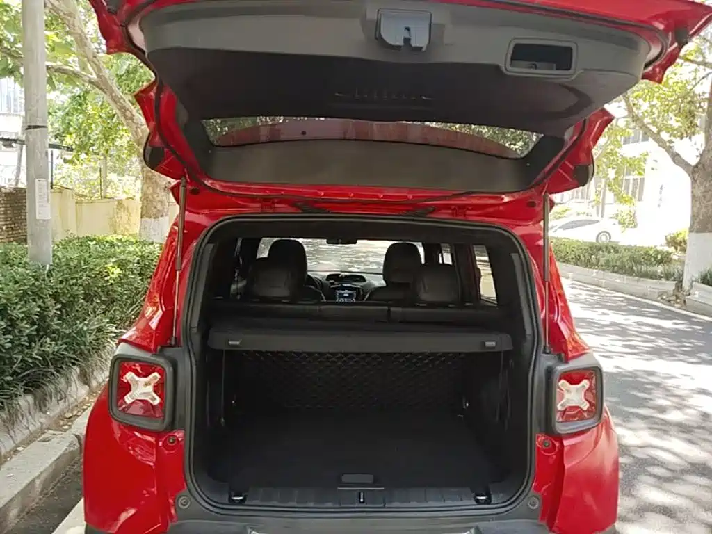 Jeep Renegade 2020 2019 220T Automatic Elite
