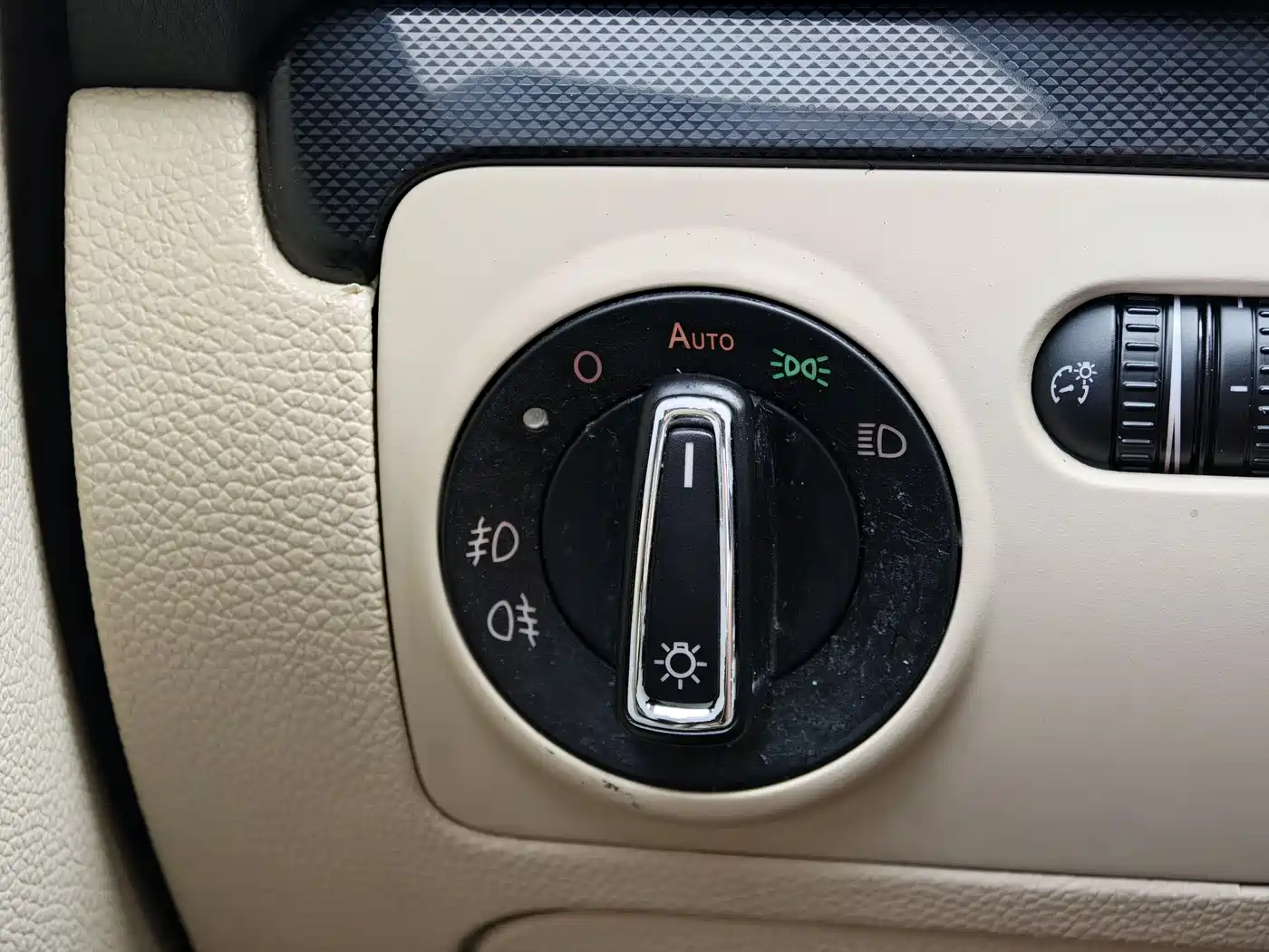 Volkswagen Golf 2012 1.4TSI Automatic Comfort фото 7