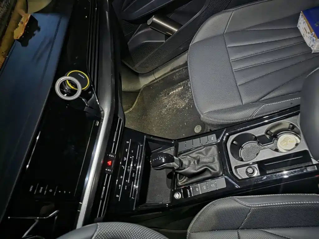 Photo 3 - Volkswagen Passat
