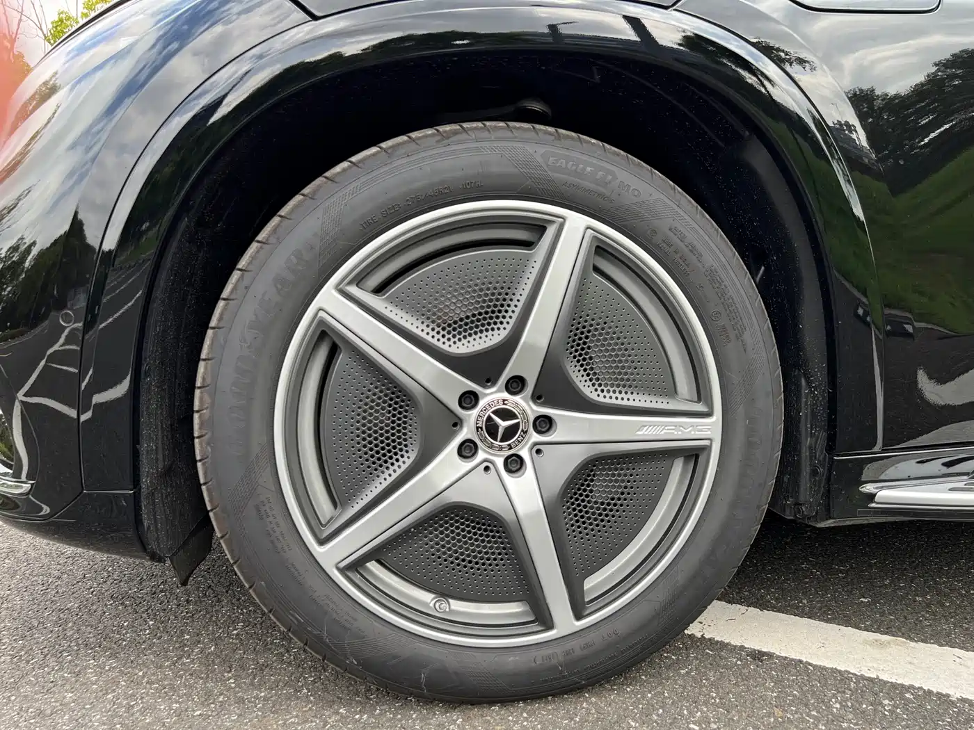 Mercedes-Benz EQS SUV 2026 2025 Model 500 4MATIC