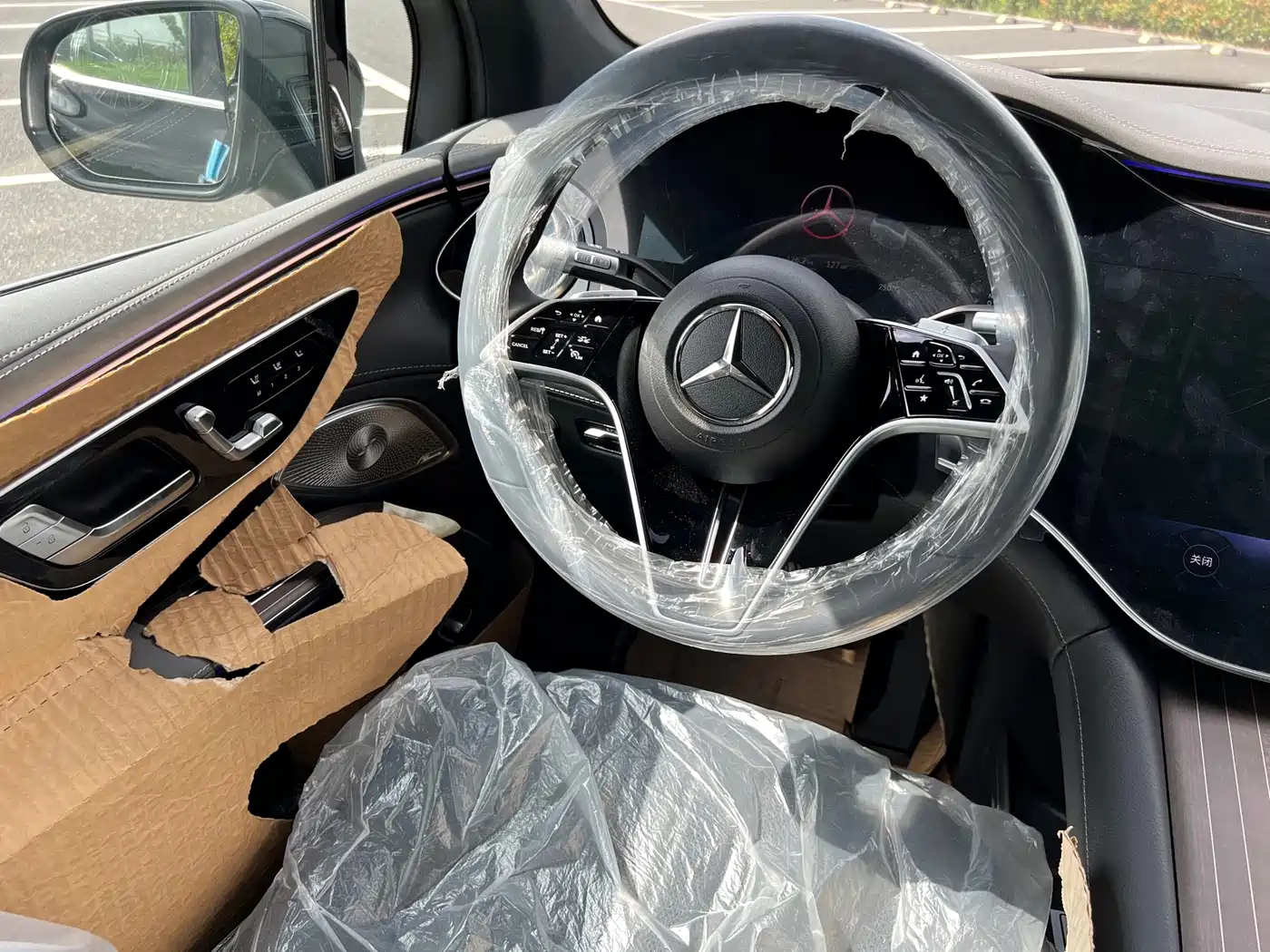 Mercedes-Benz EQS SUV 2026 2025 Model 500 4MATIC