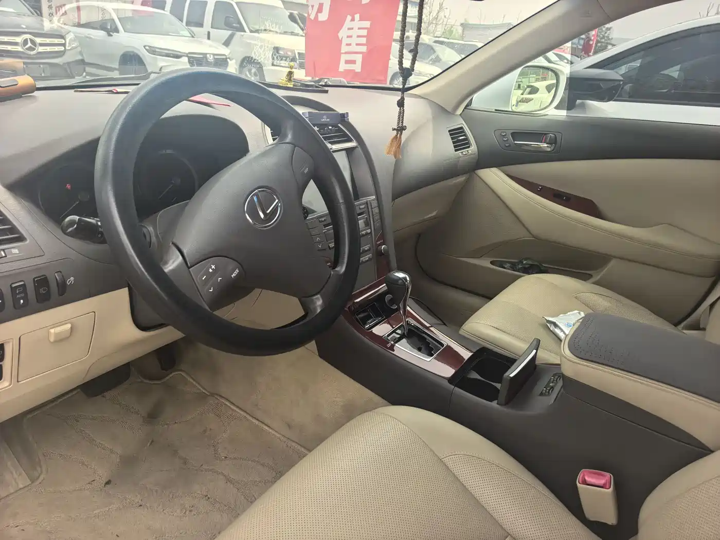 Lexus ES 2010 350 Premium Edition фото 4