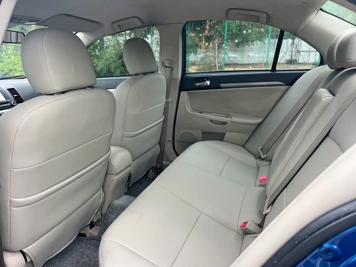 Mitsubishi Lancer EX 2010 2010 Fashion Edition 1.8L CVT Comfort