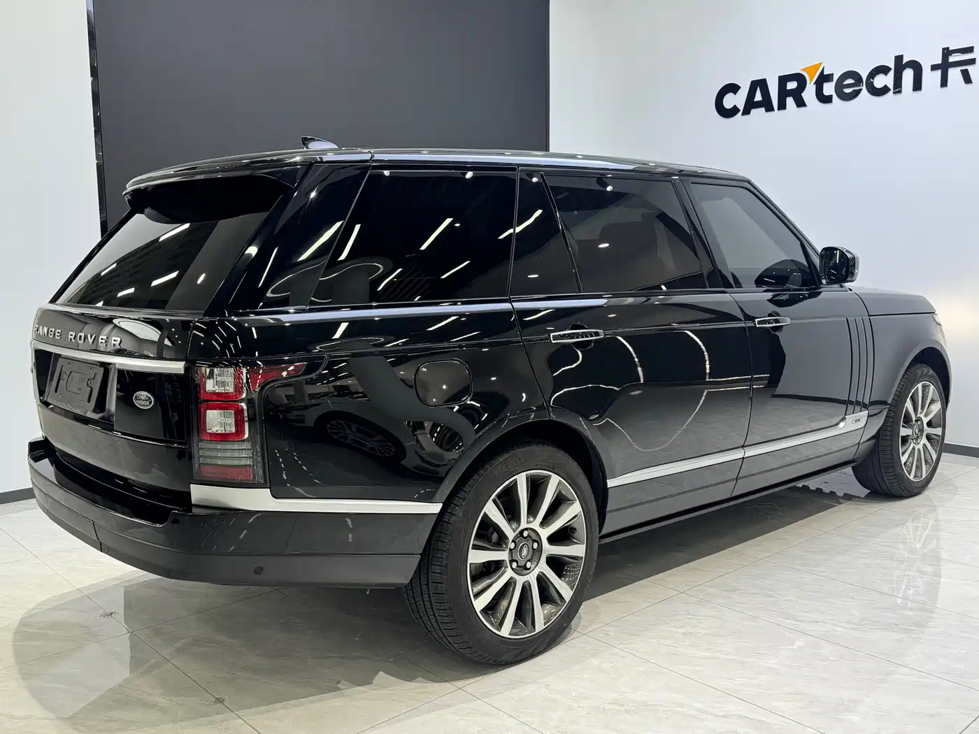 Land Rover Range Rover 2017 5.0 SC V8 AB Ultimate Autobiography LWB фото 6