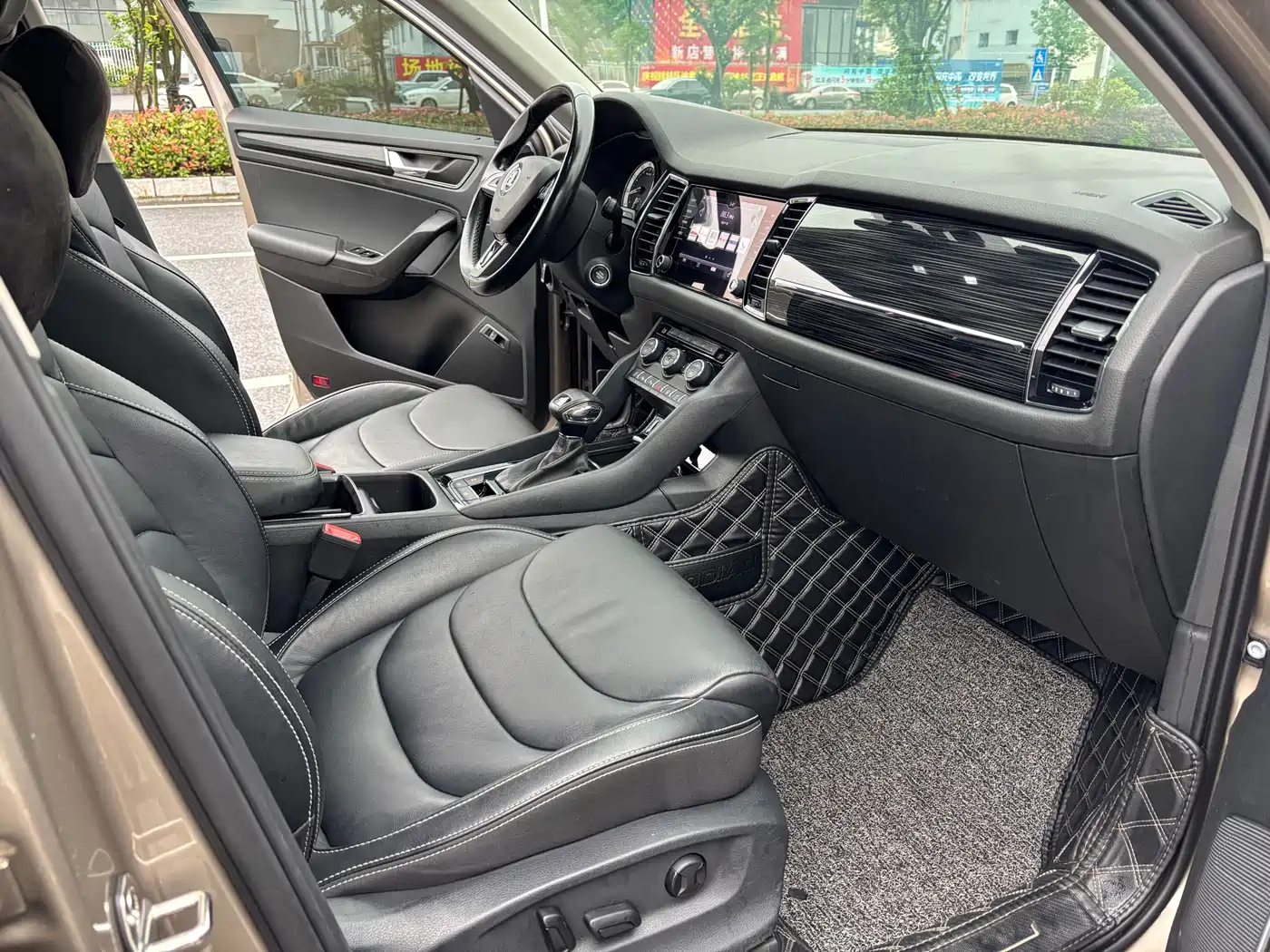 Škoda Kodiaq 2018 TSI380 7-seat AWD Flagship фото 9