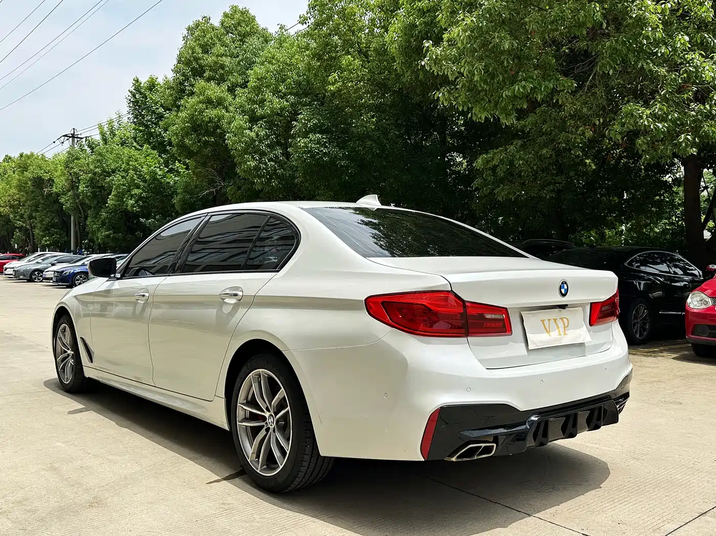 BMW 5 Series 2018 525Li M Sport Package фото 12