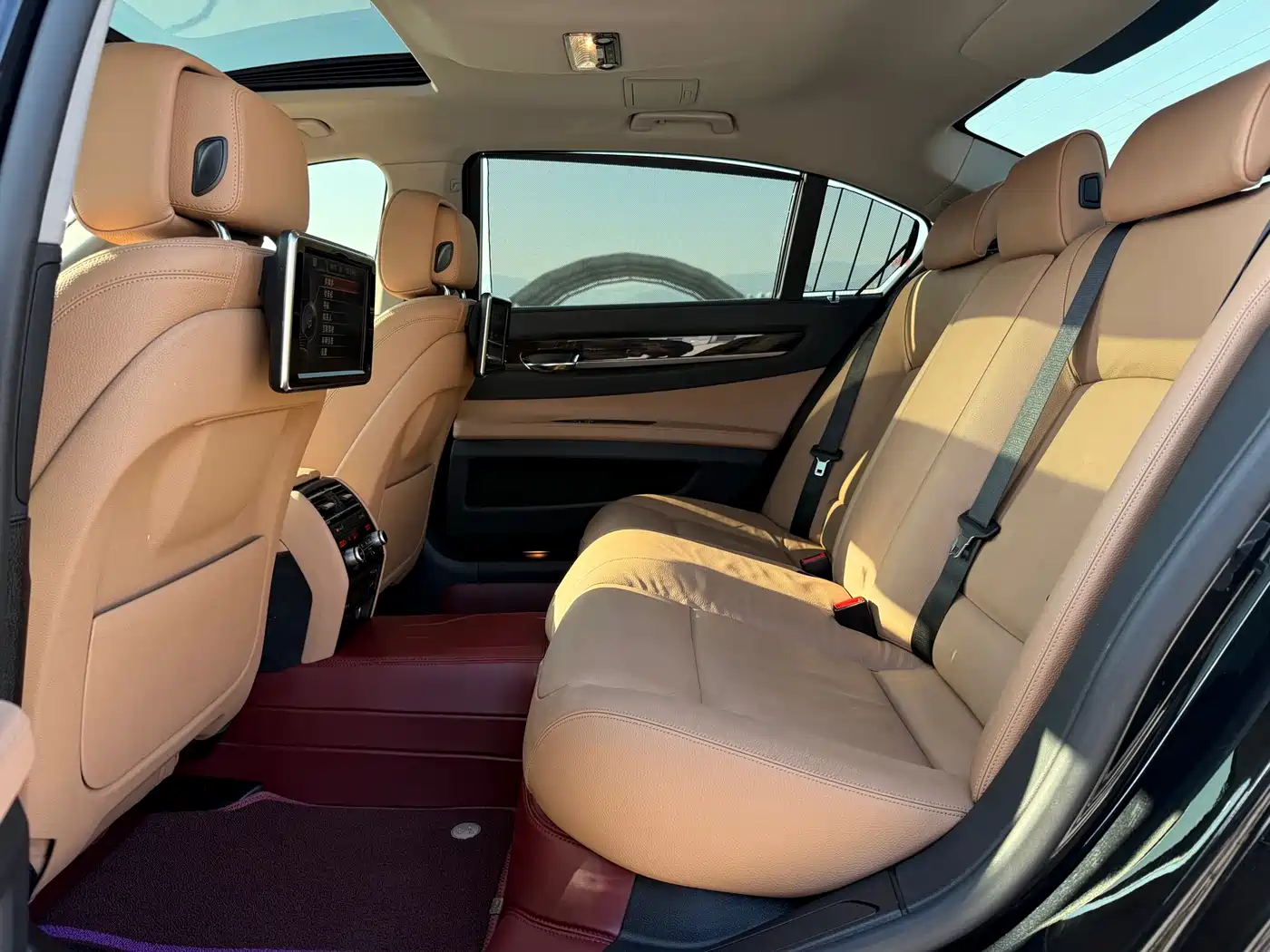 BMW 7 Series 2014 730Li Premium фото 26