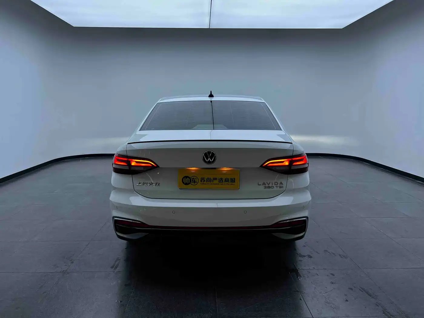 Volkswagen Lavida 2023 280TSI DSG Starlight Comfort Edition фото 8