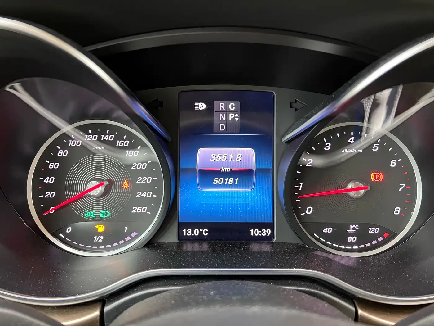 MERCEDES-BENZ V CLASS