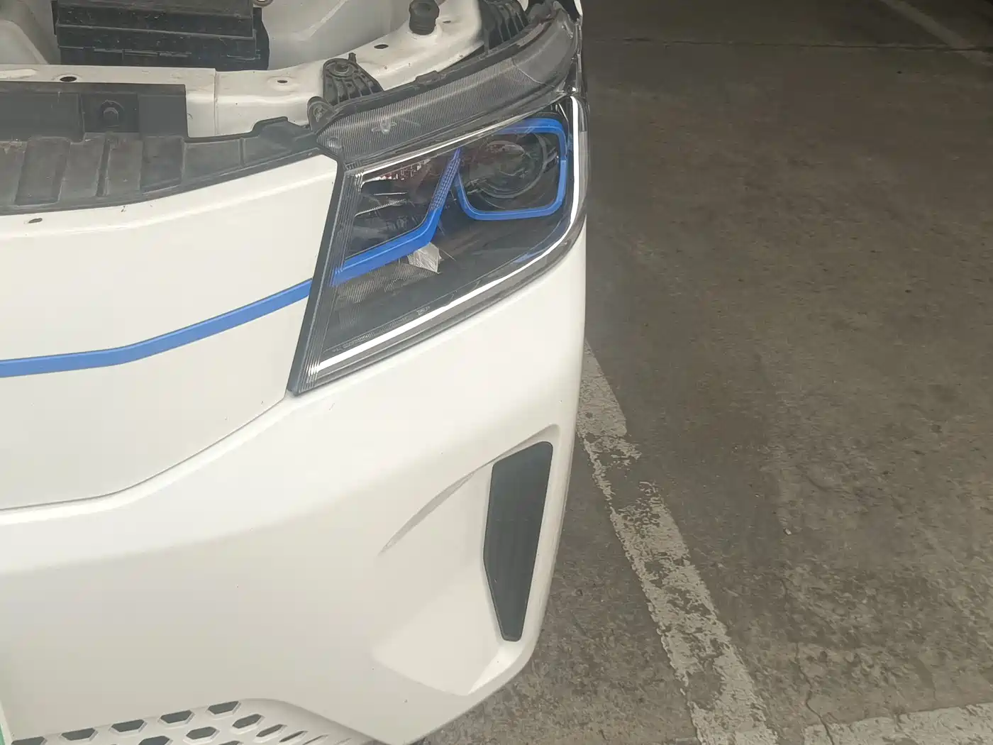 SRM Xinyuan Good Luck 2026 2025 Standard Model CATL 38.64kWh 270KM 6-Seater