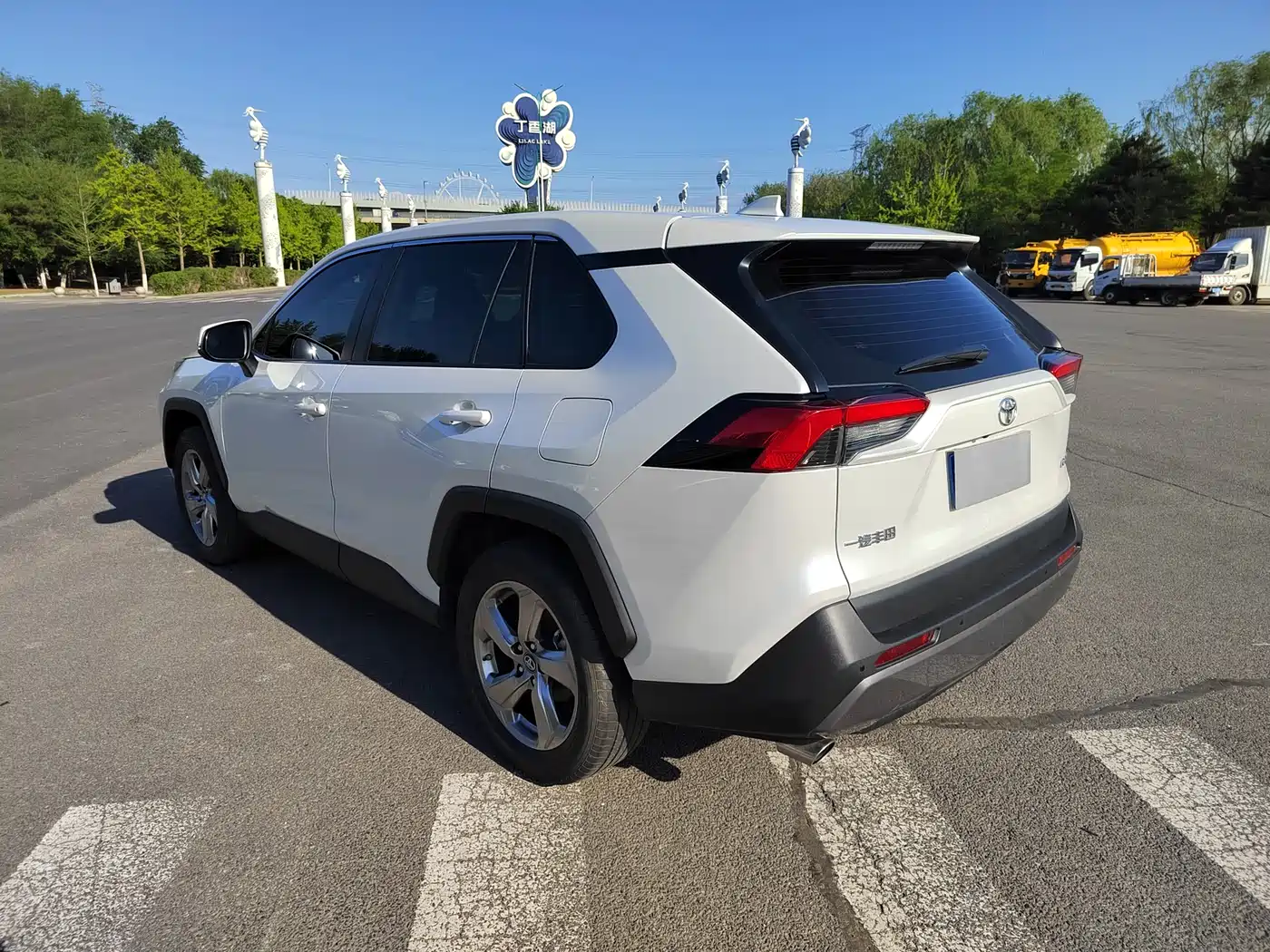 Toyota RAV4 Rongfang 2022 2.0L CVT 2WD Trend Plus Edition фото 5