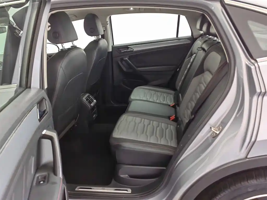 Volkswagen Tiguan X 2021 2021 330TSI 2WD Premium Edition