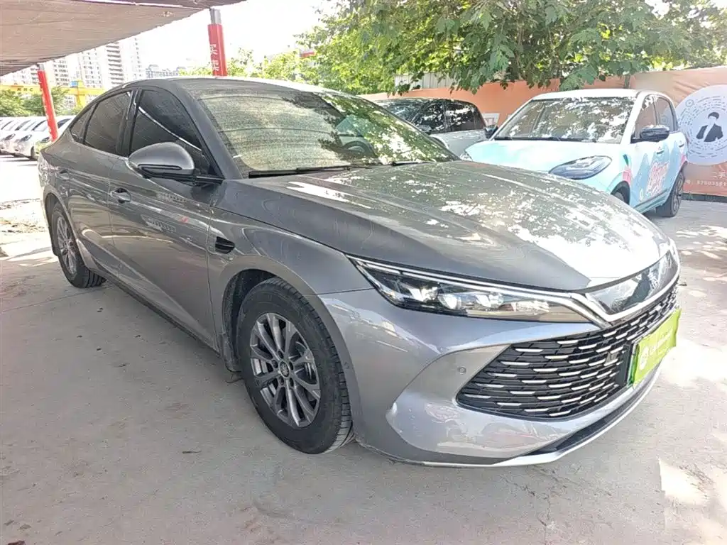 BYD Qin L 2025 DM-i Smart Drive Edition 80KM Leading фото 4
