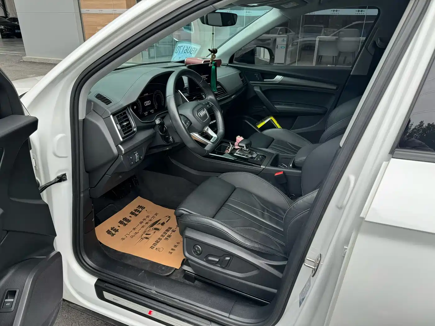Audi Q5L 2022 40T Luxury Dynamic фото 4