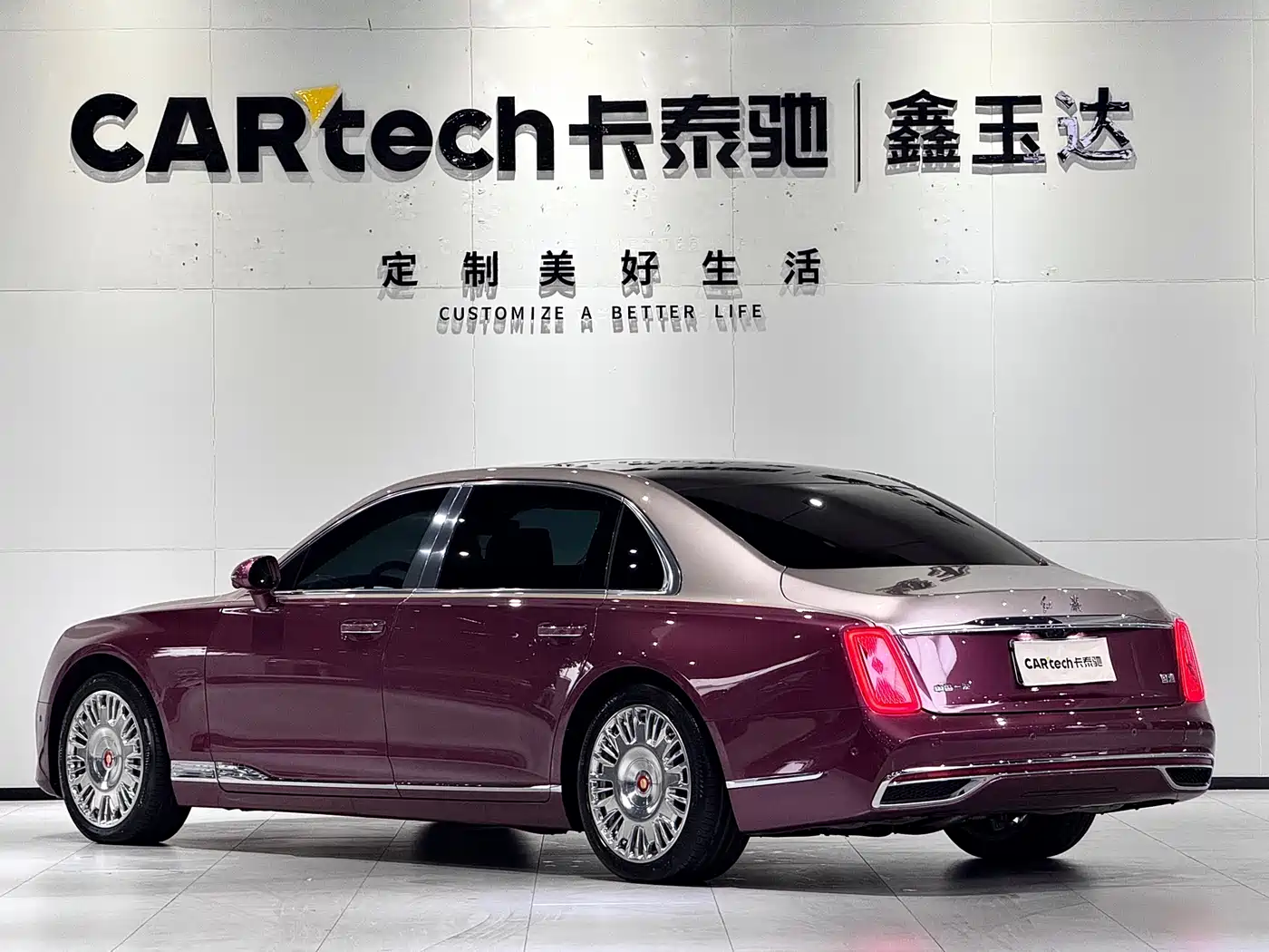 Hongqi Guoya 2024 4.0T V8 Version фото 5