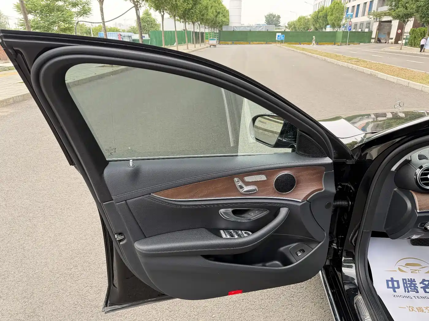 Mercedes-Benz E-Class 2020 E 260 L фото 8