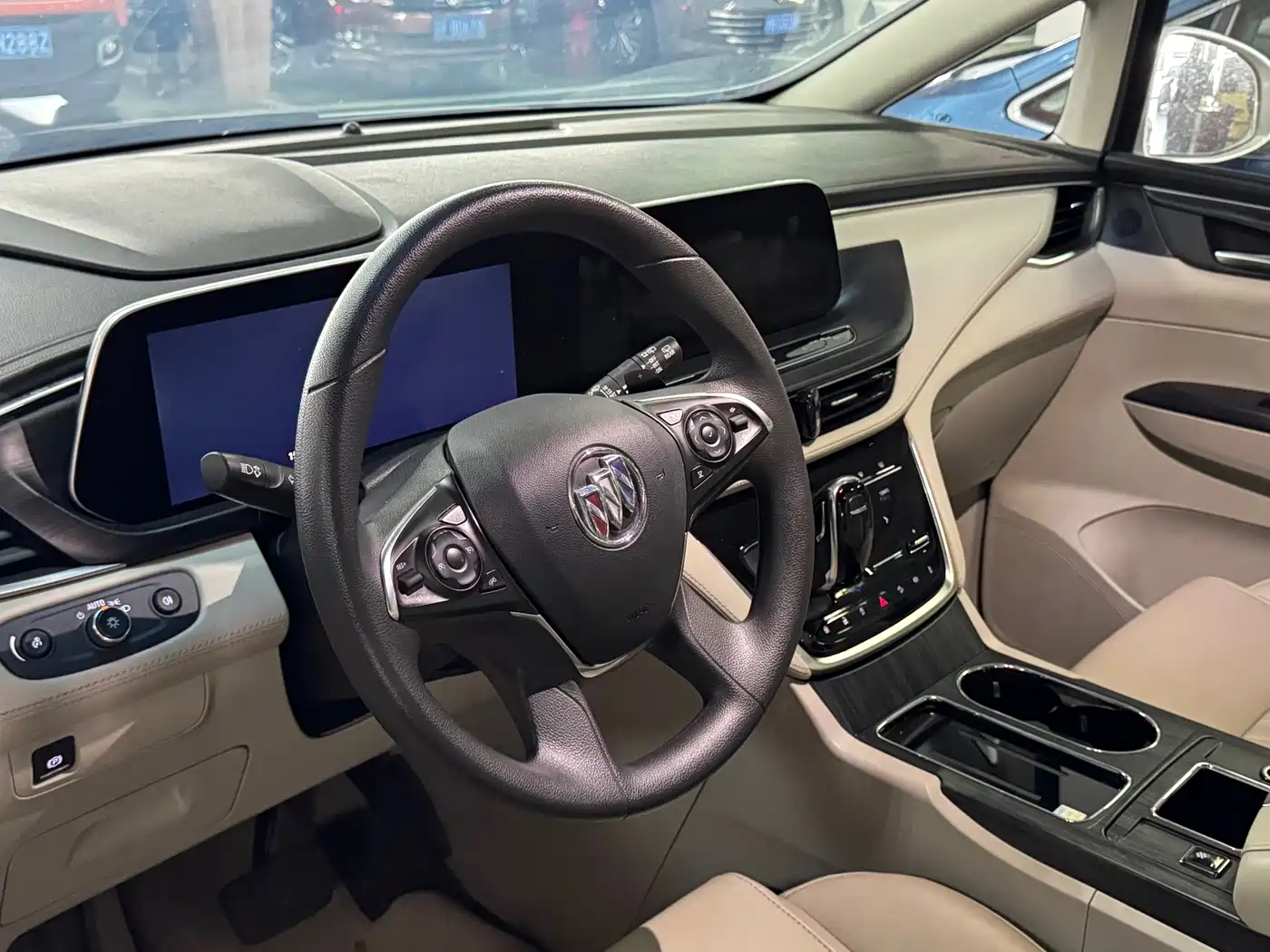 Buick GL8 2021 ES Landlord 653T Comfort фото 6
