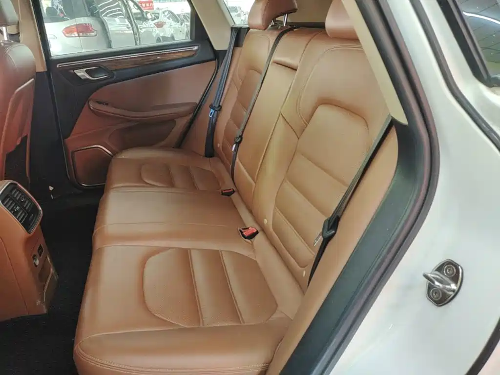 Zotye SR9 2017 2017 2.0T Auto Ultimate Heart Edition