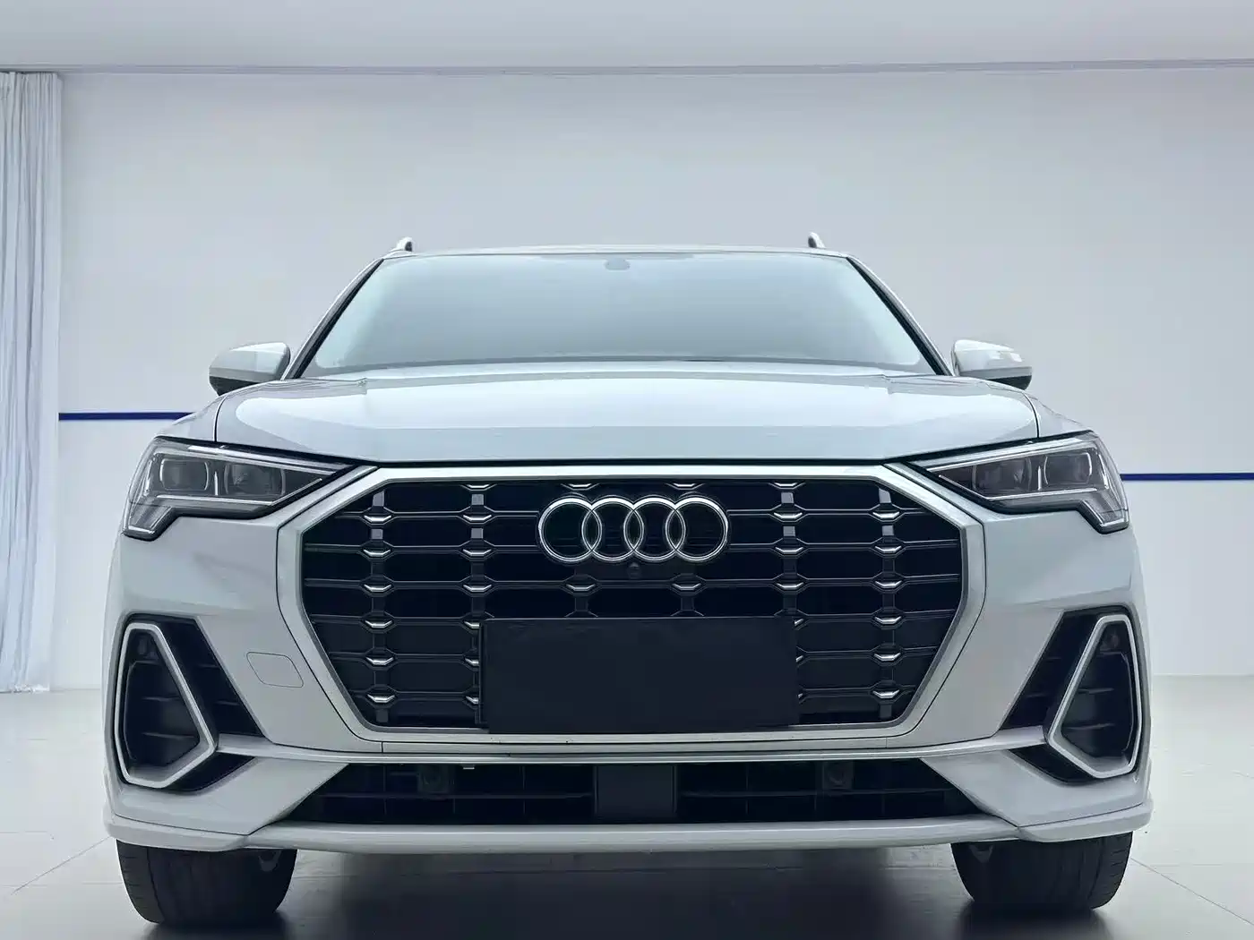 Audi Q3 2023 35 TFSI Fashion Dynamic (1.4T) фото 2