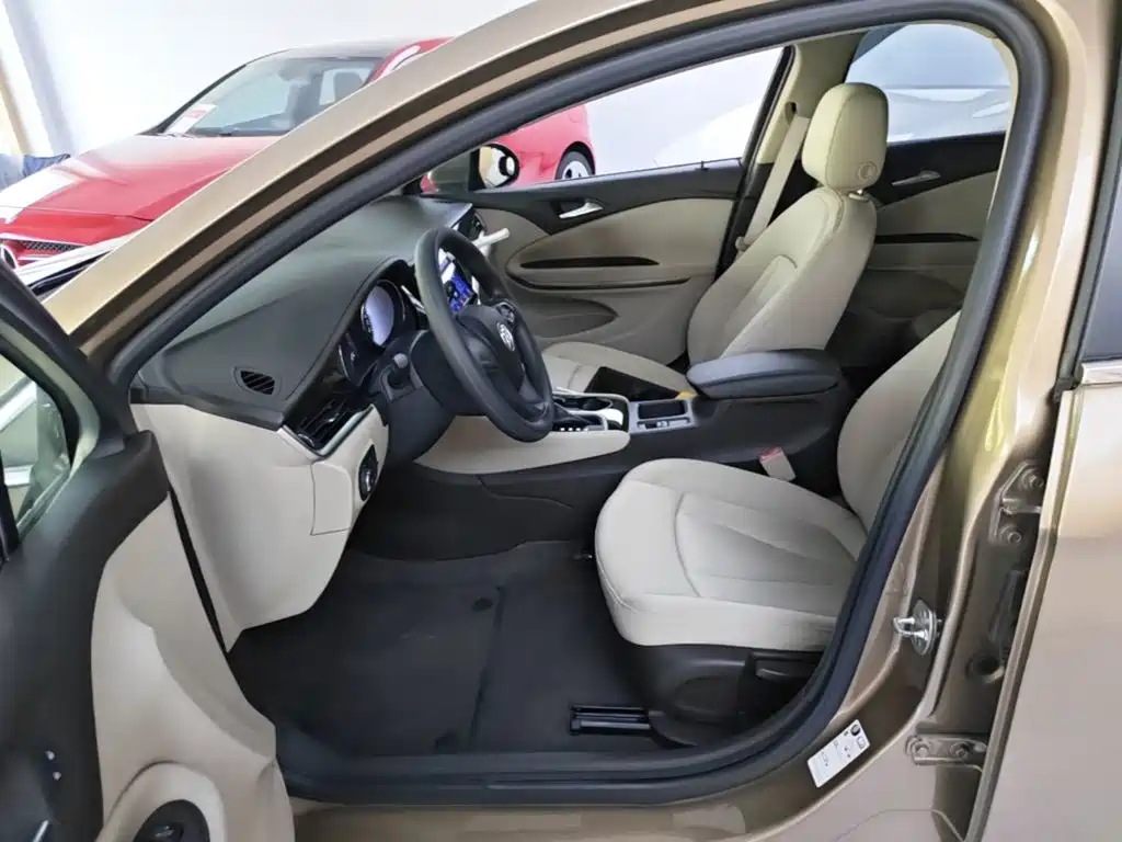 صورة 15 - Buick Verano