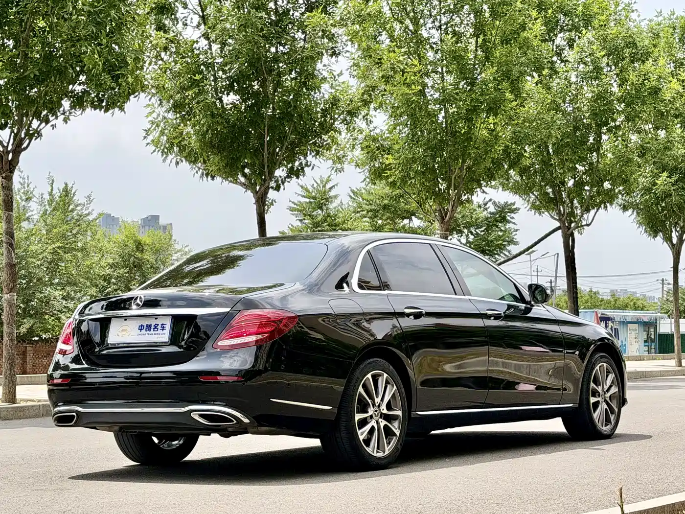 Mercedes-Benz E-Class 2020 E 260 L фото 32