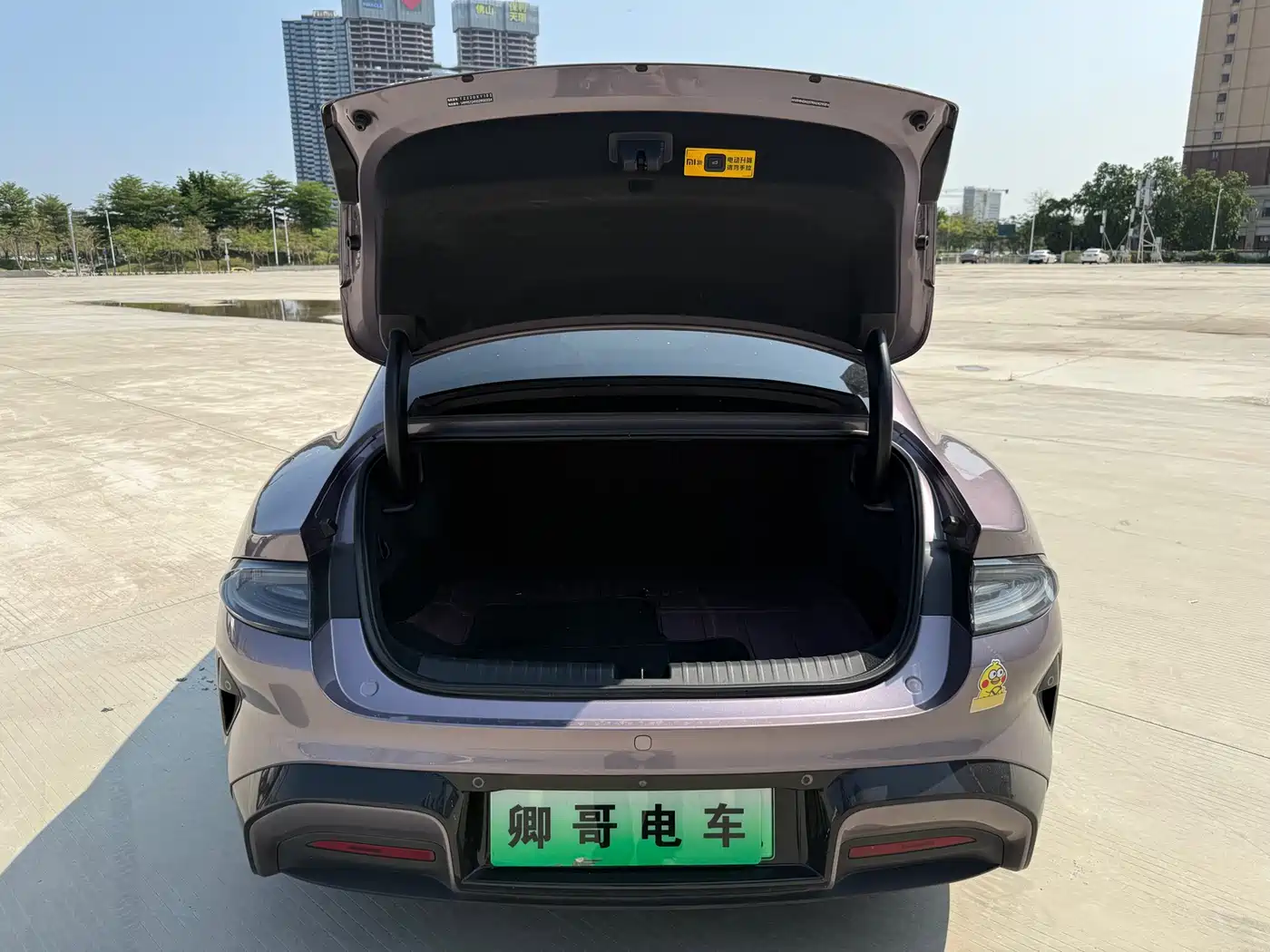XIAOMI CAR XIAOMI SU7