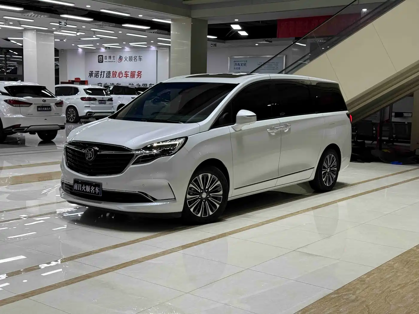 Buick GL8 2021 ES Landlord 653T Flagship