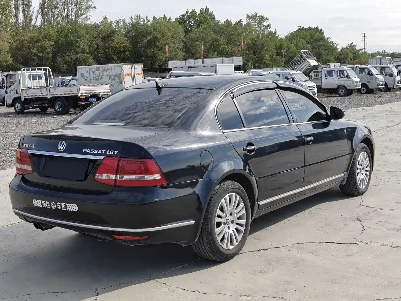 Volkswagen Passat Lingyu 2011 2011 1.8T Automatic Luxury