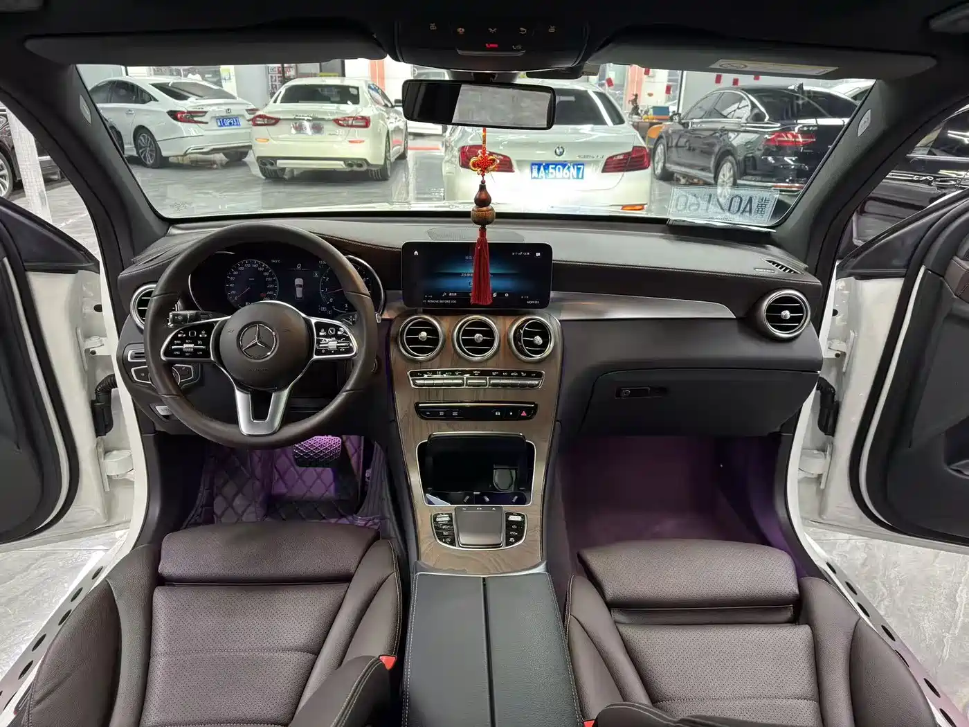 Mercedes-Benz GLC 2022 Facelift GLC 300 L 4MATIC Dynamic Collector's Edition фото 11
